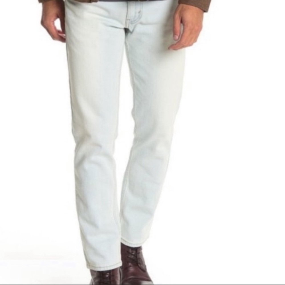 NWT 511 LEVIS  JEANS ( NO PLACE LIKE HOME )